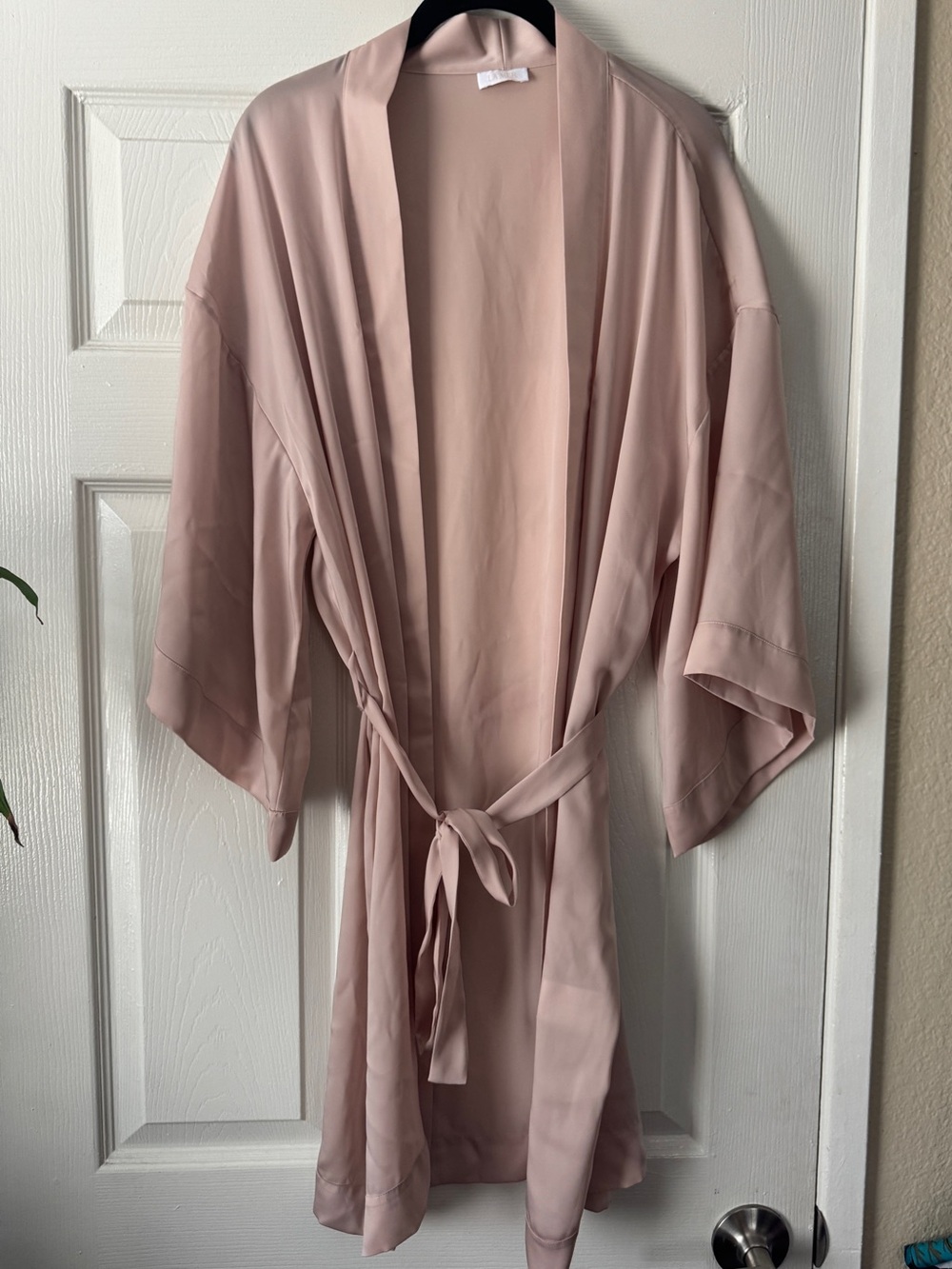 La Mer Blush Pink Satin Kimono Robe
